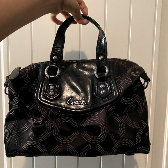 Beautiful Coach Bag - Picture 1 of 2